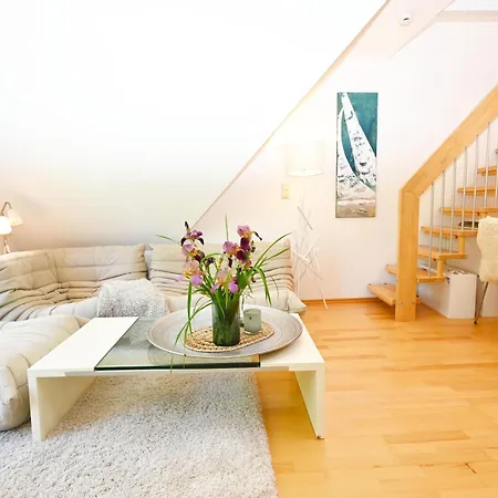 דירה Kunst Kuesst Kueste