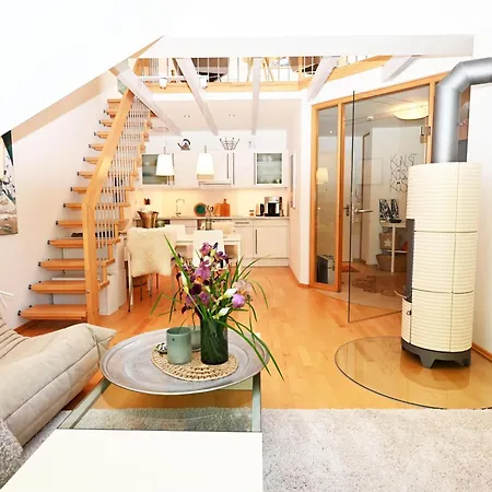 דירה Kunst Kuesst Kueste