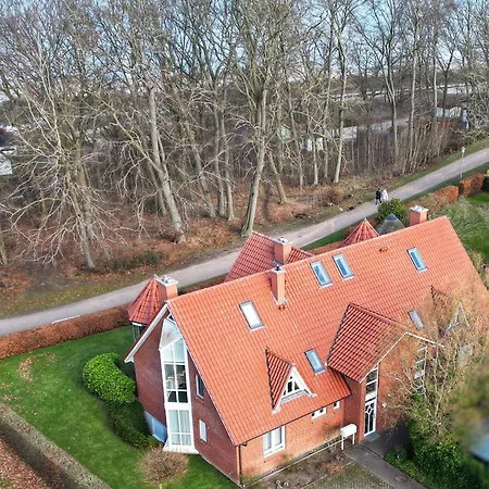 Kunst Kuesst Kueste דירה *